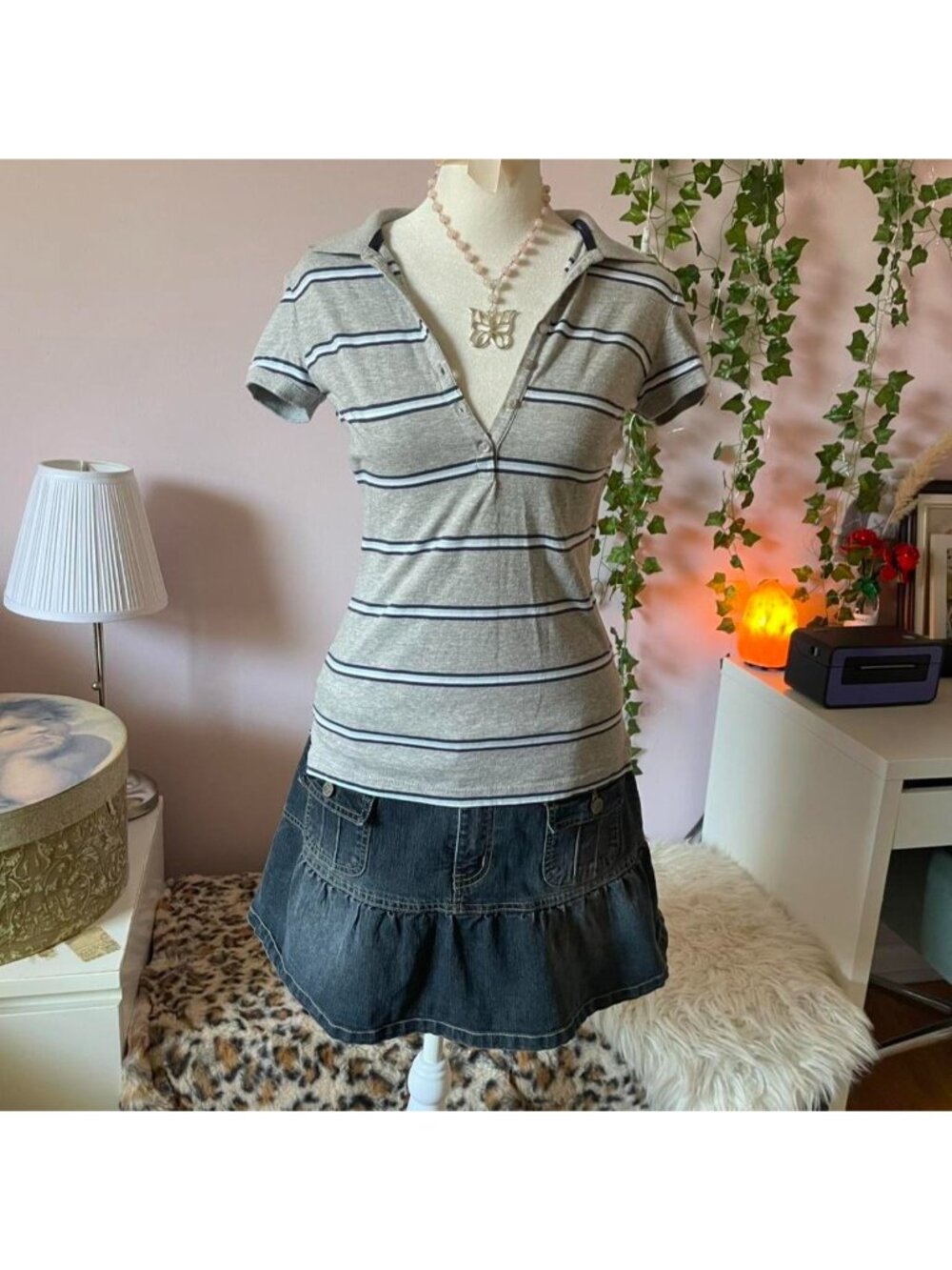 2000s Aeropostale grey striped polo shirt with button up front and collar